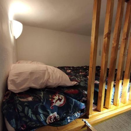 Apartmán Joli T2 Proche Vieux-Port, Terrasses Du Port Et Metro Joliette Marseille Exteriér fotografie